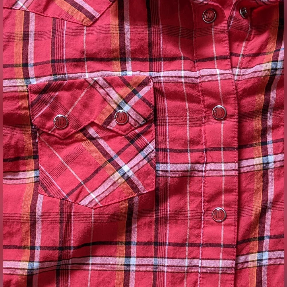 Wrangler Red plaid pearl snap